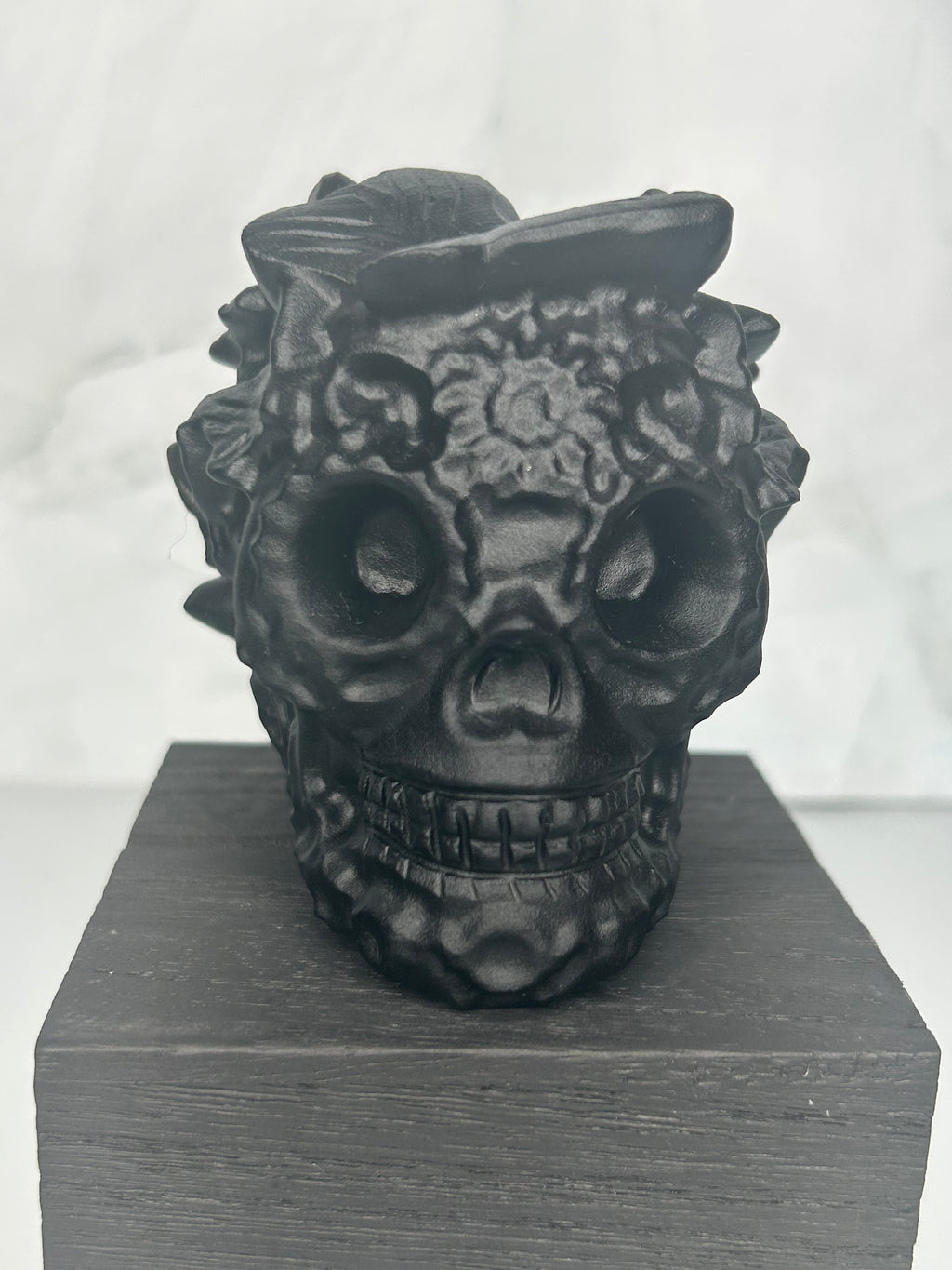 Obsidian Day of the Dead Skull