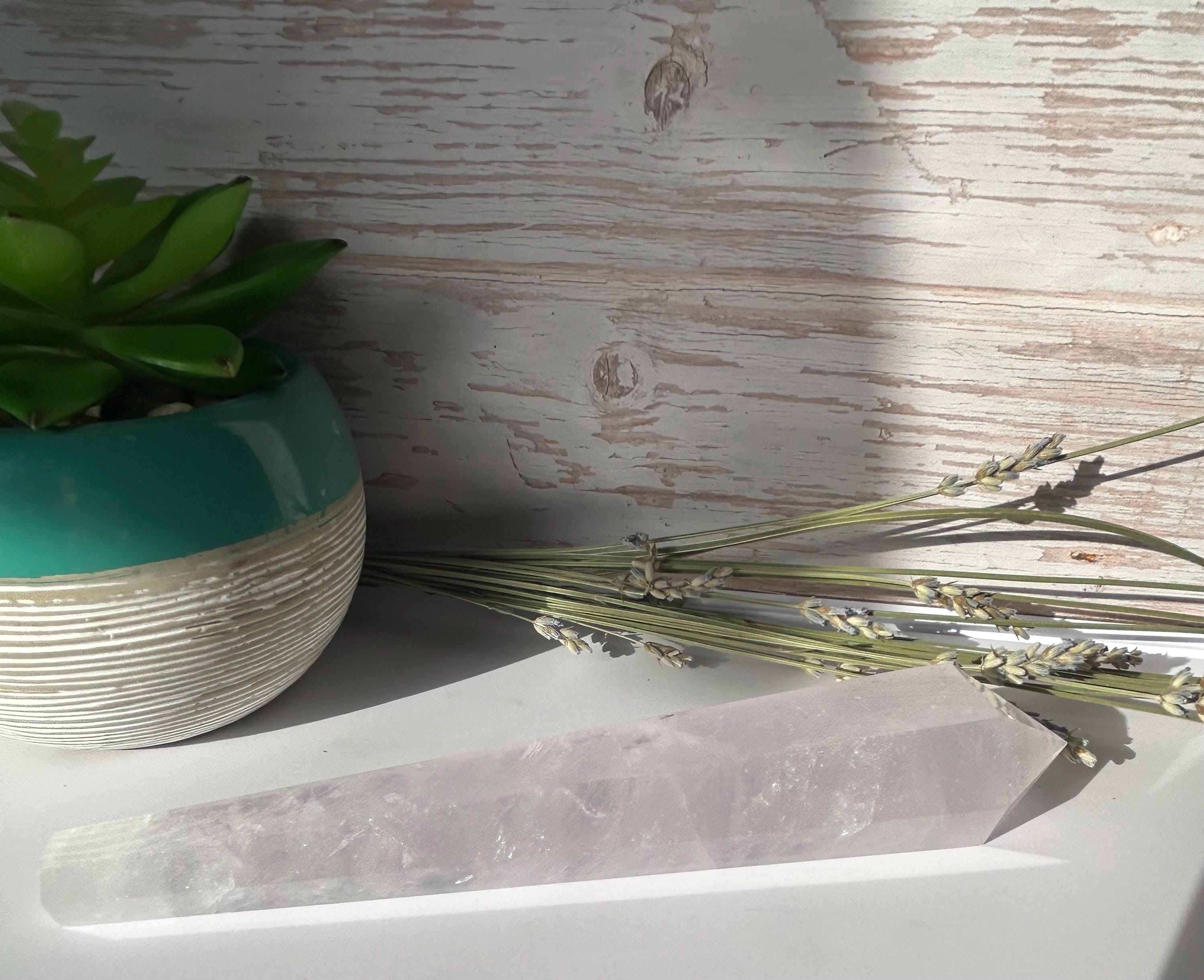 Lavender Quartz Wand