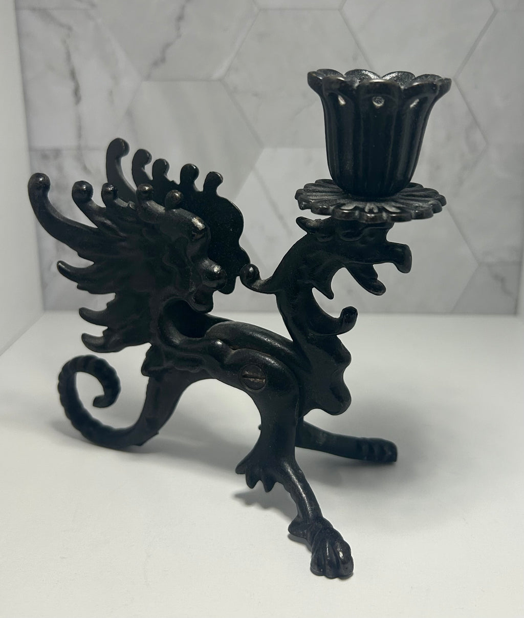 Dragon Sphere Holder