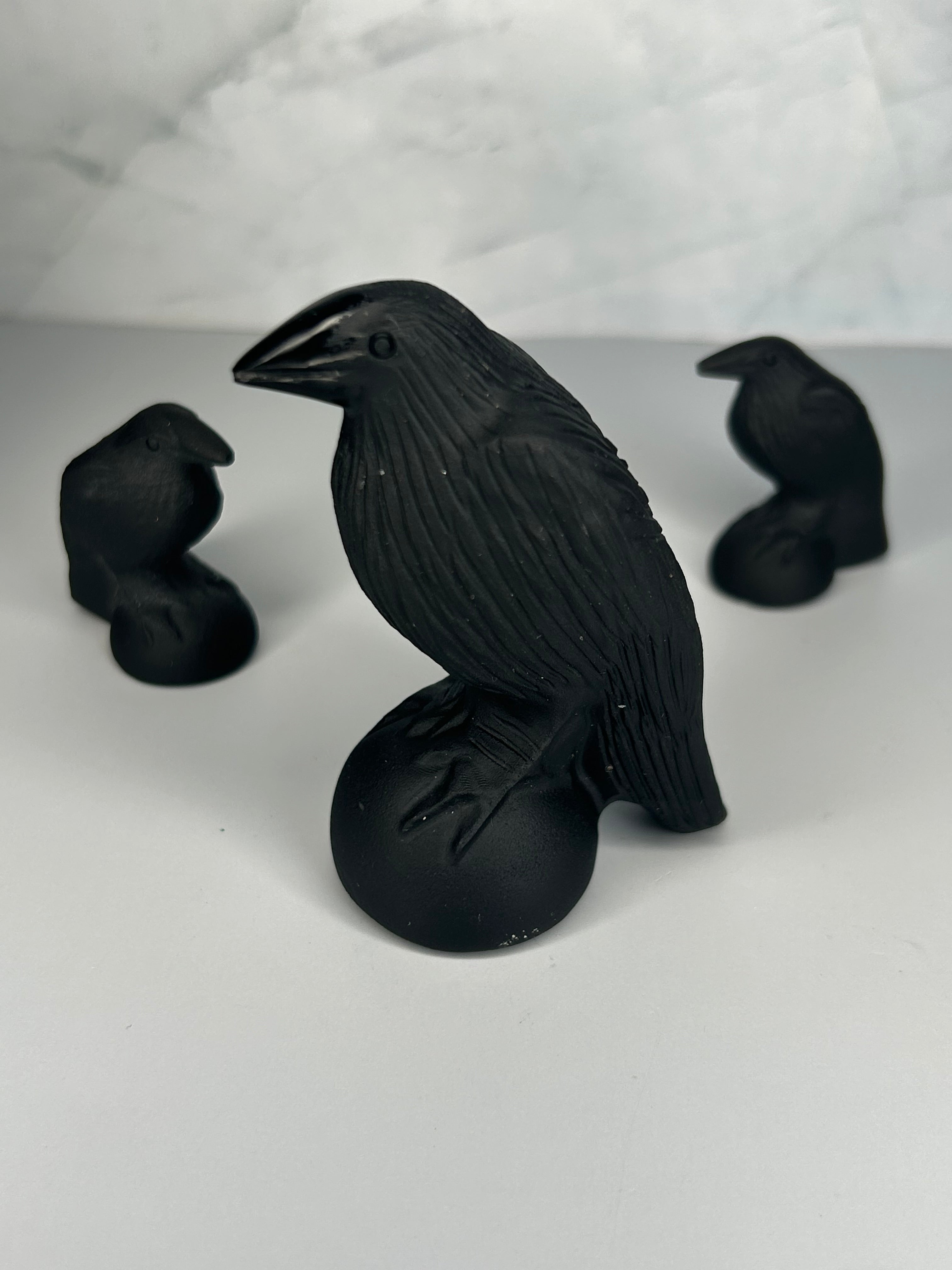 Obsidian Raven Carving