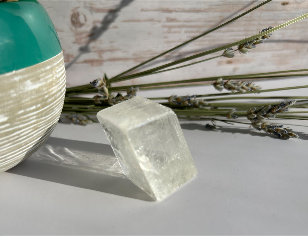 Optical Calcite Cube