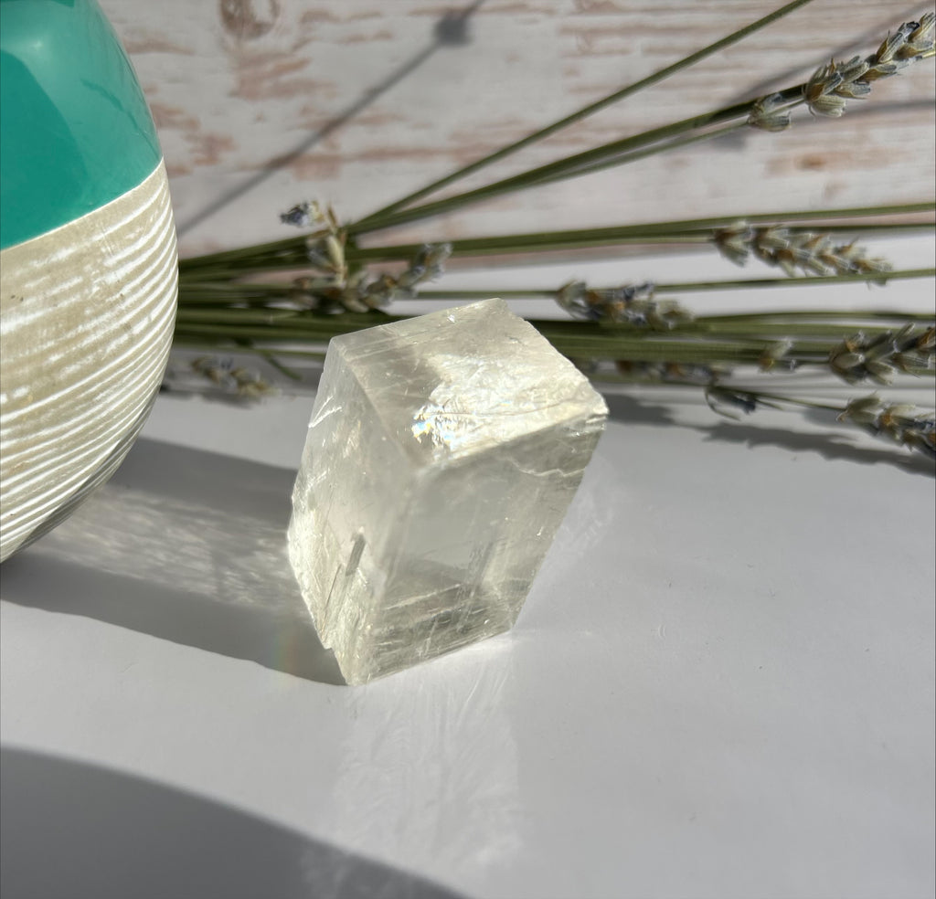 Optical Calcite Cube